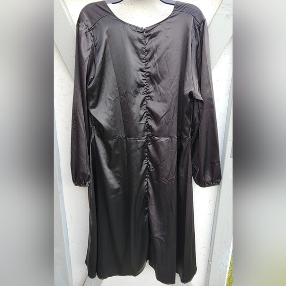 NWT Nasty Gal Collection Black Satin Midi Dress Curvy Plus Size 22 or XXL 2X - Picture 8 of 8